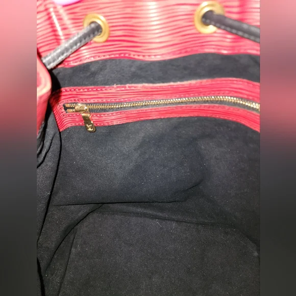 Louis Vuitton Noe Bucket Bag ❤️🖤 - Picture 12 of 16